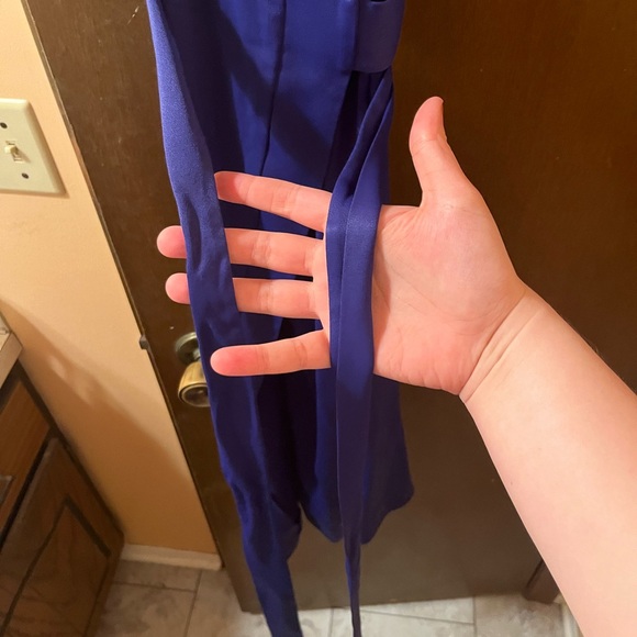 Reiss Flora Off-The-Shoulder Satin Midi Dress in Purple - Picture 8 of 12